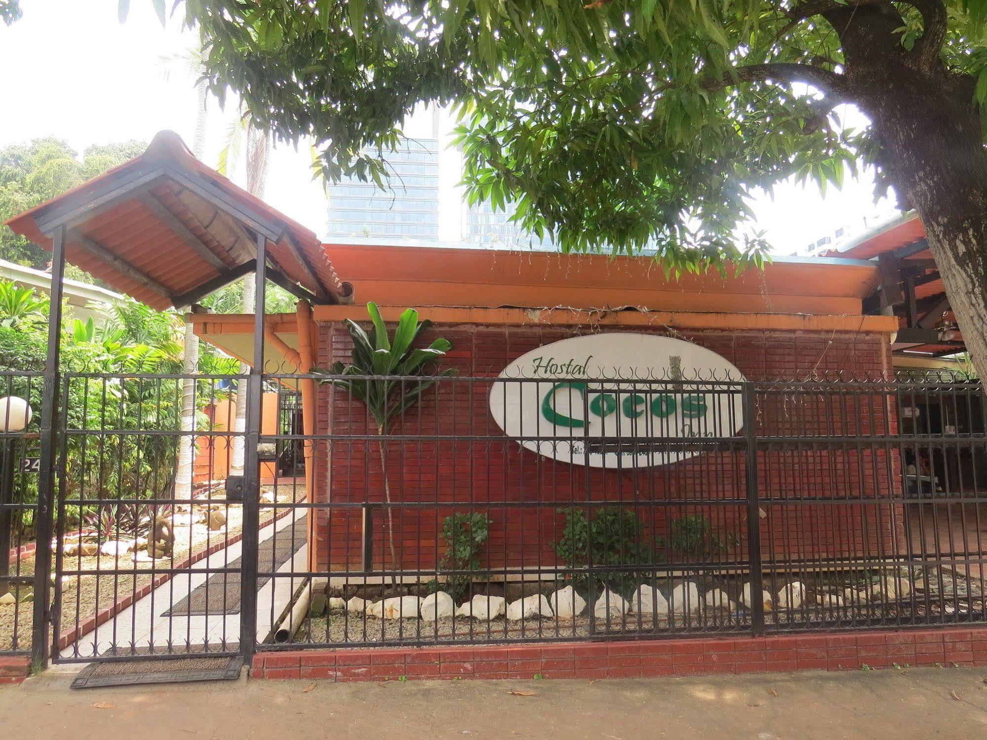 Hostal Cocos Inn Panama Stadt Exterior foto