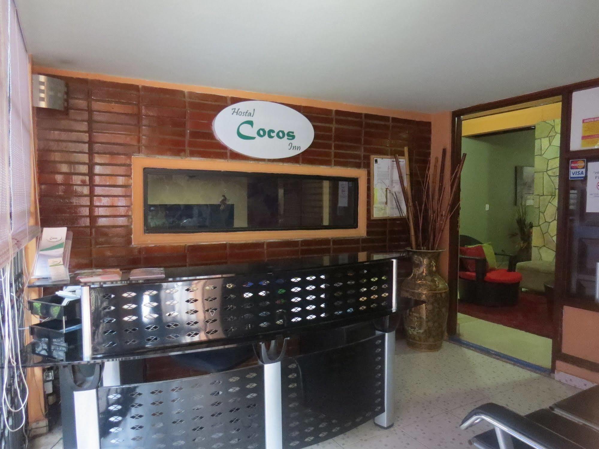 Hostal Cocos Inn Panama Stadt Exterior foto